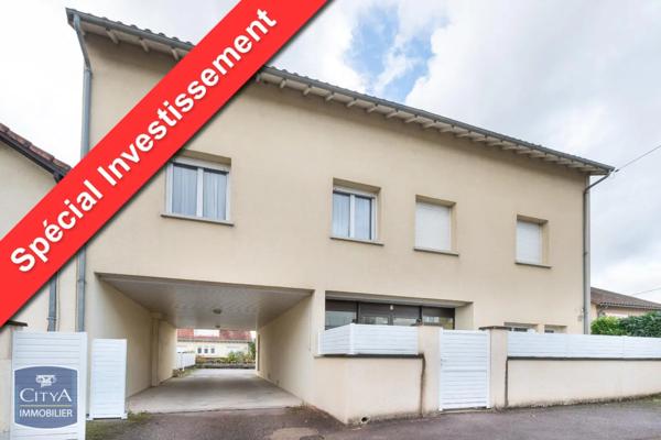 Immeuble à vendre 244m²