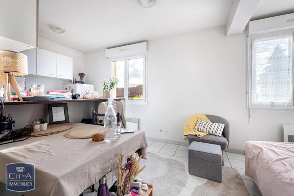 Immeuble à vendre 244m²