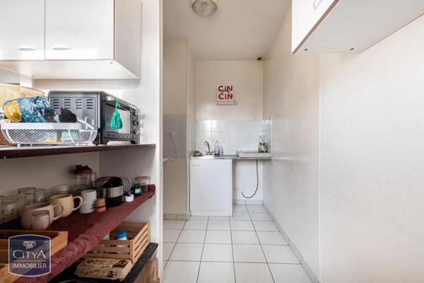 Immeuble à vendre 244m²
