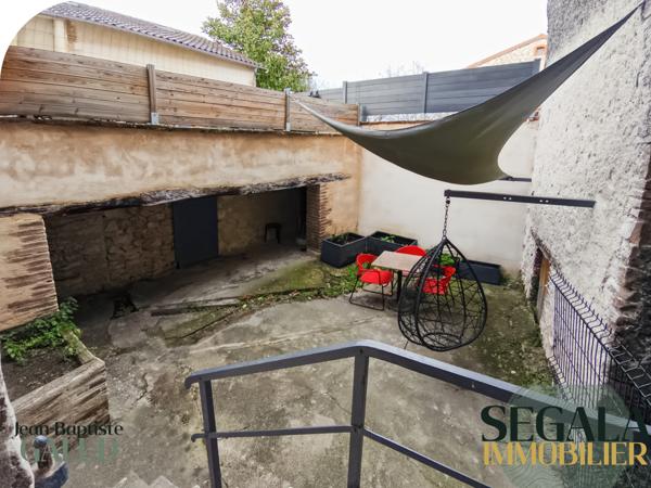 Carmaux (81400) T2 Meublé de plain-pied avec cour intérieure