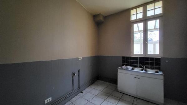 MAISON QUARTIER REMICOURT AVEC JARDIN