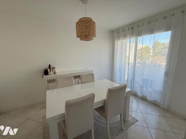 LAVAL, Quartier Murat, Appartement type 5 