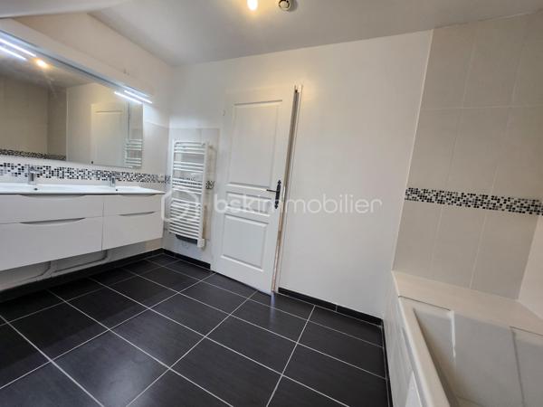 Maison en pierre de 160 m²