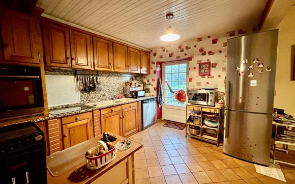 Maison à vendre    5 pièces • 174 m2 Cambounet-sur-le-Sor