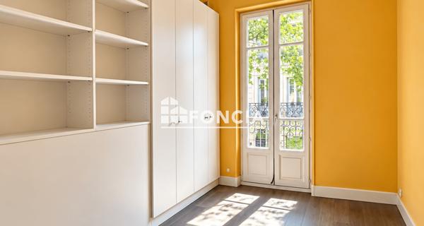 À vendre Appartement 3 pièces 74 m² - Avignon 84000