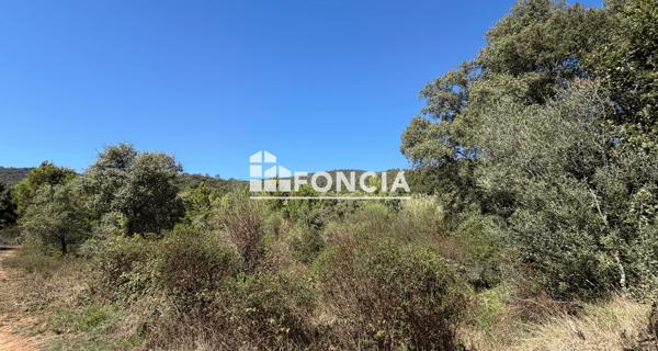 À vendre Terrain 57000 m² - Hyères 83400