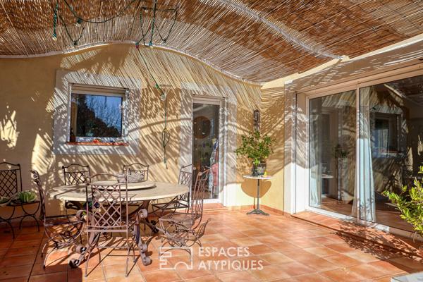 Villa familiale d’architecte avec jardin et piscine