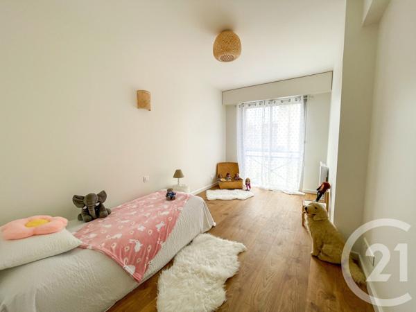 Appartement F4 à vendre  4 pièces - 86,80 m2 LES SABLES D OLONNE - 85