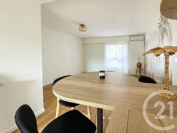 Appartement F4 à vendre  4 pièces - 86,80 m2 LES SABLES D OLONNE - 85