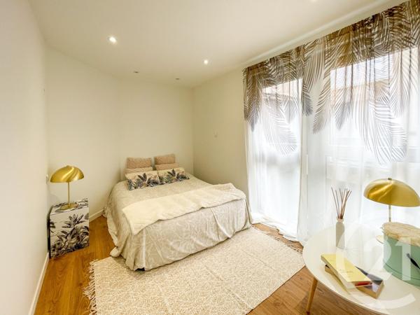 Appartement F4 à vendre  4 pièces - 86,80 m2 LES SABLES D OLONNE - 85