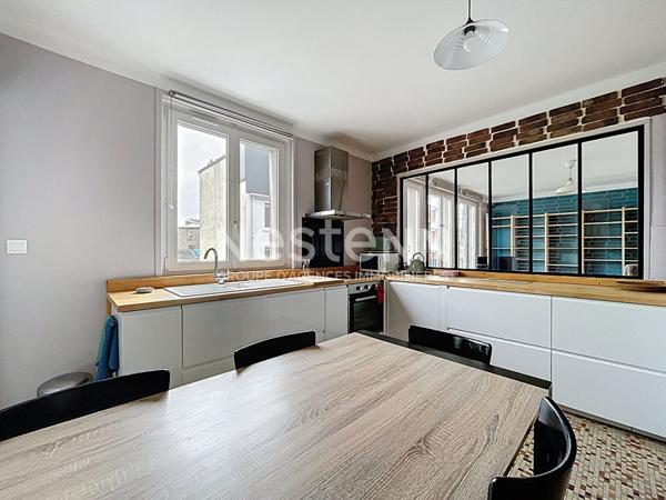 Brest-Saint-michel Gambetta: bel appartement deux chambres balcons 82m²