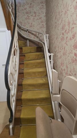 Maison à PONTIVY, 56300 - 8 pièces 210m²