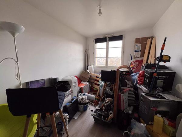 Dammartin-en-Goële – maison individuelle 2018, 3 chambres dont suite, jardin clos, terrasse, DPE C / GES A