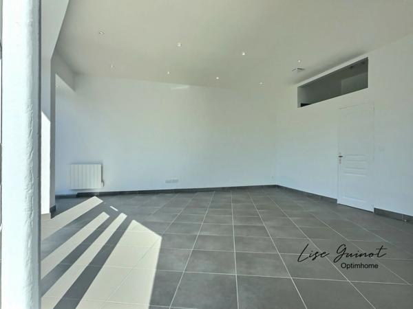 865€ TTC / CC - LOCAL COMMERCIAL / BUREAUX