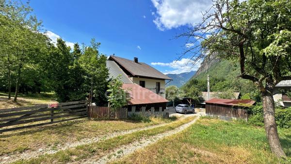 Maison à vendre 5 pièces  (73), Grange, Garages, Individuelle, sans vis à vis