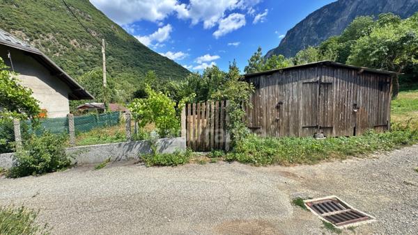 Maison à vendre 5 pièces  (73), Grange, Garages, Individuelle, sans vis à vis