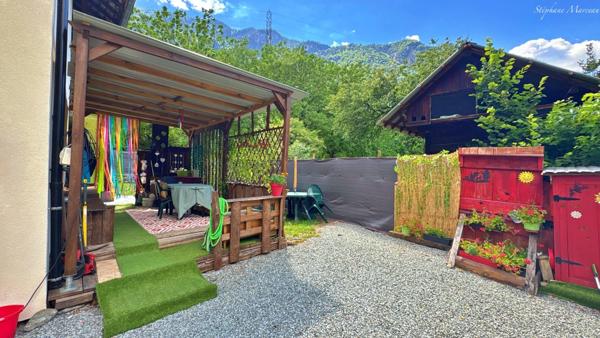 Maison à vendre 5 pièces  (73), Grange, Garages, Individuelle, sans vis à vis