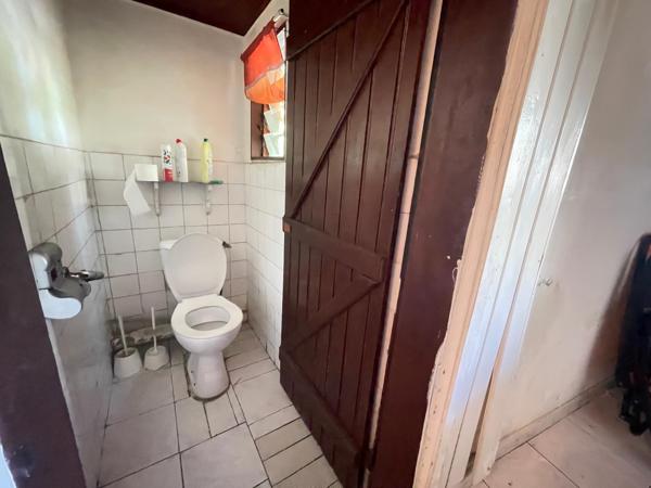 🔥 Investissement rentable – Maison créole avec potentiel 3 chambres + jardin piscinable – Saint-Pierre Ligne Paradis