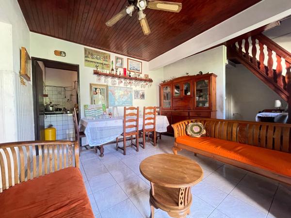 🔥 Investissement rentable – Maison créole avec potentiel 3 chambres + jardin piscinable – Saint-Pierre Ligne Paradis