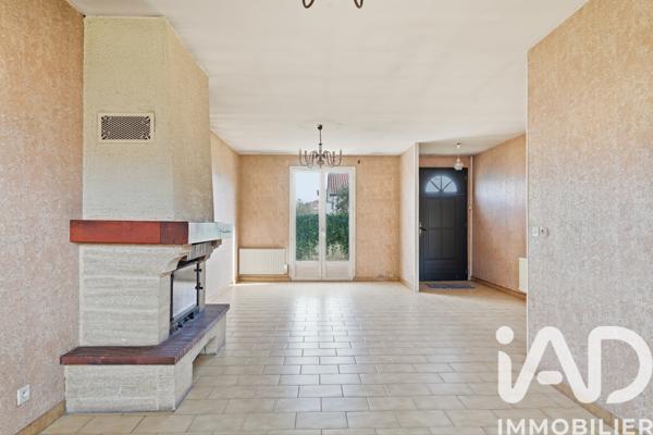 Maison à vendre 8 pièces 149 m² Décines-Charpieu