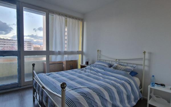 Appartement à vendre    3 pièces • 79,68 m2 Saint-Quentin