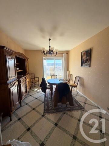 Appartement F3 à vendre  3 pièces - 76,09 m2 MARSEILLE - 13005