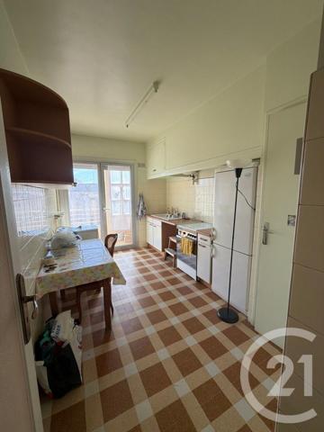 Appartement F3 à vendre  3 pièces - 76,09 m2 MARSEILLE - 13005