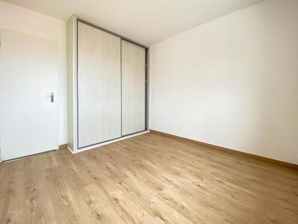 Maison Les Sables d'Olonne 4 pièces 91.78 m² 2 chambres jardin garage 1.2 km centre ville