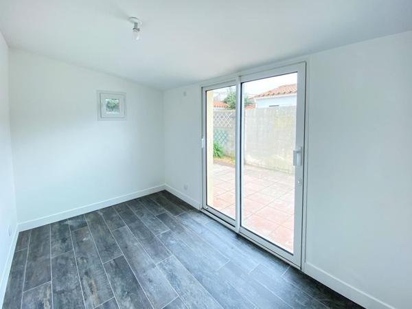 Maison Les Sables d'Olonne 4 pièces 91.78 m² 2 chambres jardin garage 1.2 km centre ville