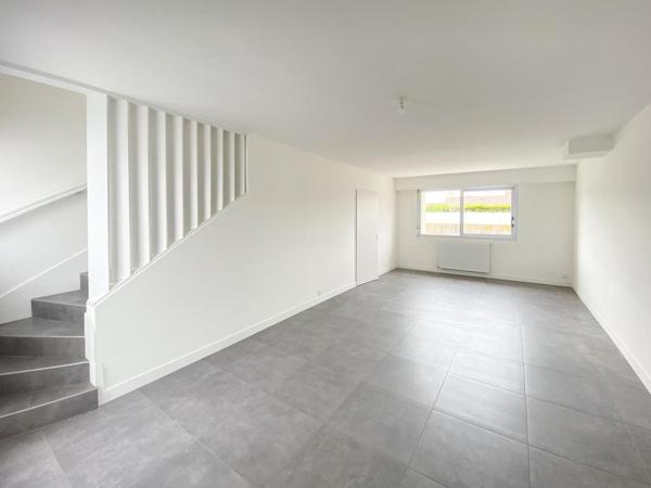 Maison Les Sables d'Olonne 4 pièces 91.78 m² 2 chambres jardin garage 1.2 km centre ville