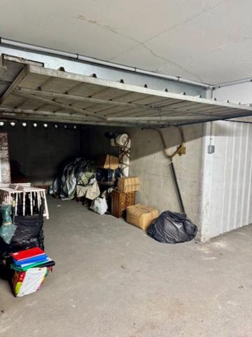 - 75013 PARIS - METRO GLACIERE - BD AUGUSTE BLANQUI - GRAND BOX DE 15M2 -