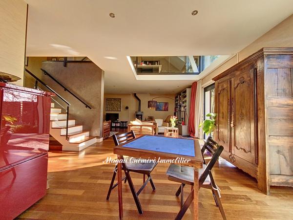 Montfort-sur-Meu (35160) LUMIERE ET VERDURE à moins de 30 min de Rennes gare.