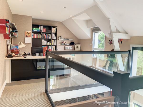 Montfort-sur-Meu (35160) LUMIERE ET VERDURE à moins de 30 min de Rennes gare.