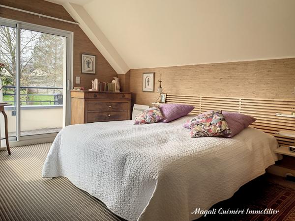 Montfort-sur-Meu (35160) LUMIERE ET VERDURE à moins de 30 min de Rennes gare.