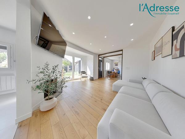 Maison Vaires Sur Marne 6 pièce(s) 140 m2
