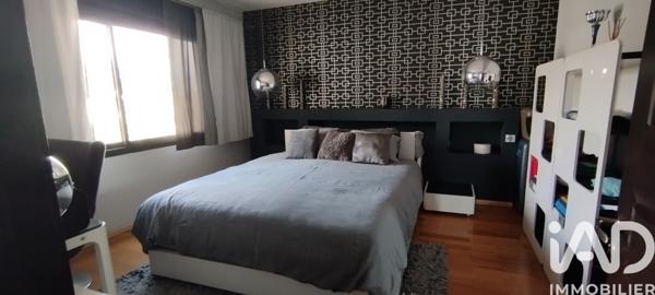 Maison à vendre 9 pièces 308 m² Saint-Louis