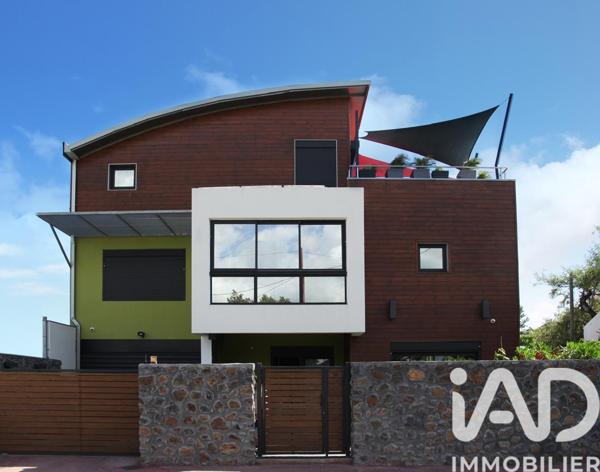 Maison à vendre 9 pièces 308 m² Saint-Louis