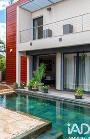 Maison à vendre 9 pièces 308 m² Saint-Louis