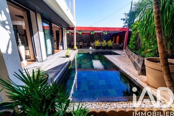 Maison à vendre 9 pièces 308 m² Saint-Louis