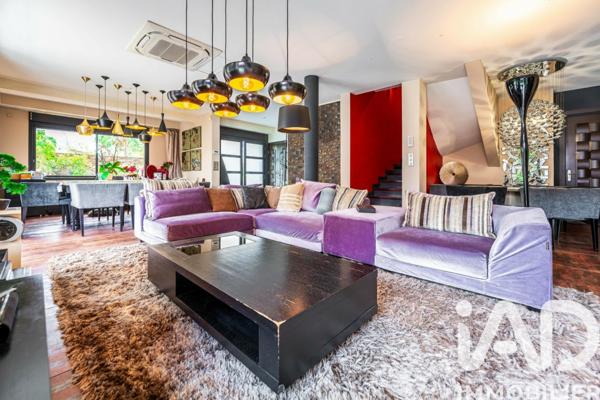 Maison à vendre 9 pièces 308 m² Saint-Louis