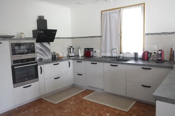 Maison à vendre 5 pièces, 116 m², proche de VIC-FEZENSAC (32)terrain 1185 m² avec garage