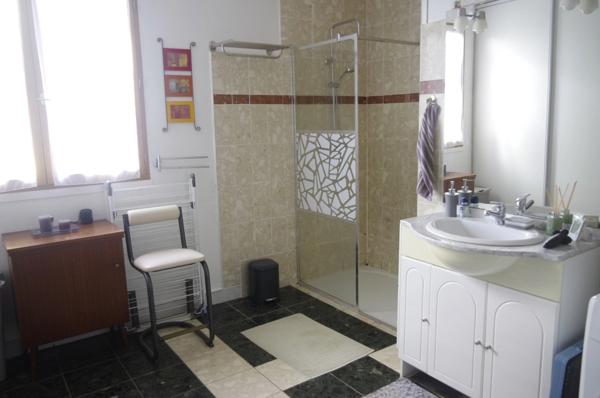 Maison à vendre 5 pièces, 116 m², proche de VIC-FEZENSAC (32)terrain 1185 m² avec garage