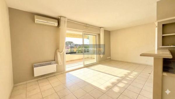 Vente Appartement 4 pièces 82 m2 à Saint-Raphaël