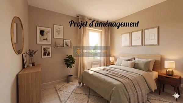 Vente                                                      Appartement
                        
                     4 pièces                      82 m2                     à Saint-Raphaël