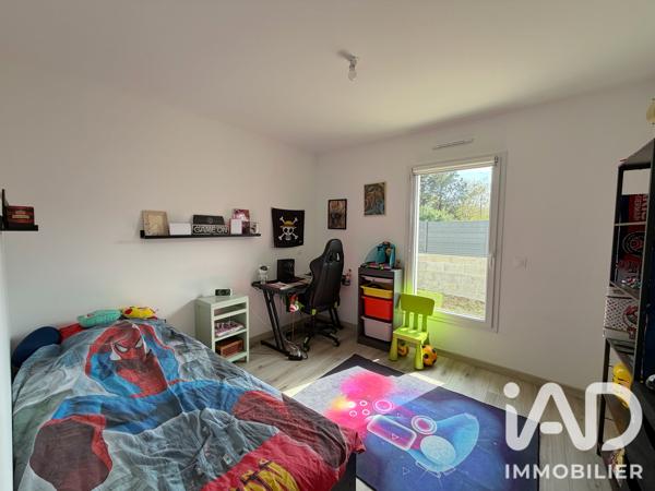 Maison à vendre 5 pièces 125 m² Neuville-de-Poitou