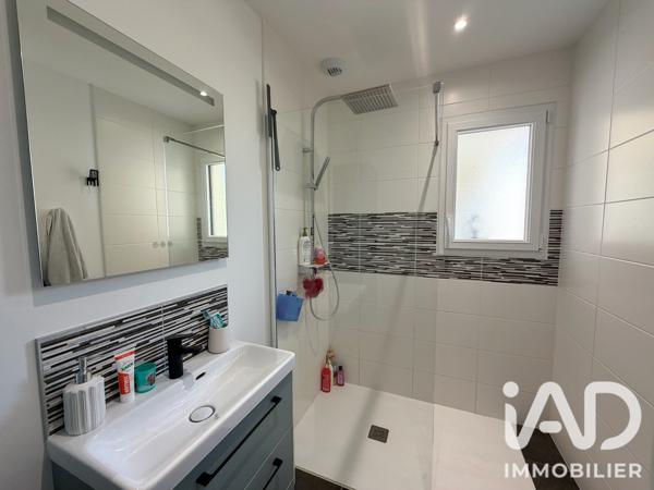 Maison à vendre 5 pièces 125 m² Neuville-de-Poitou