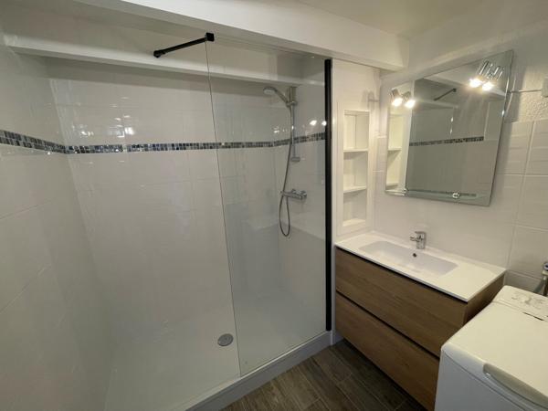 A LOUER Appartement T2 Saint Pierre Du Mont 1 Chambre parking résidence sécurisée avec piscine