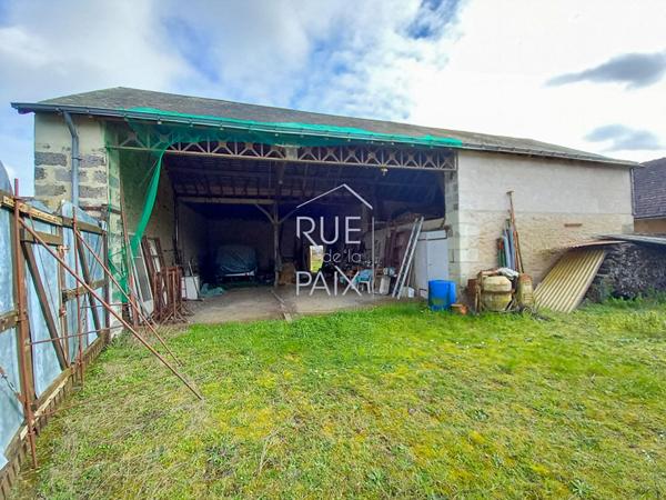 86140 LENCLOITRE Grange à réhabiliter ou à usage de stockage 155m² au sol