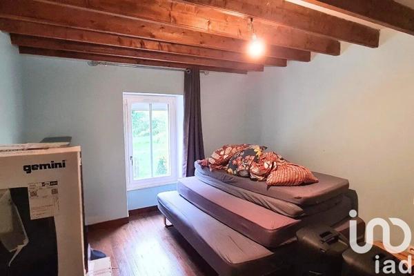 Maison 3 pièces de 90 m² à Marigny-Le-Lozon (50570)