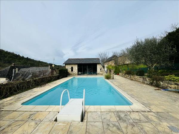 Maison à vendre |  Terrasson-Lavilledieu |  6 pièces | 130 m²